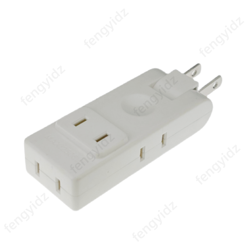 Gniazdo elektryczne 4 w 1 USA  – Travel Accessories Canada recenzja i cena