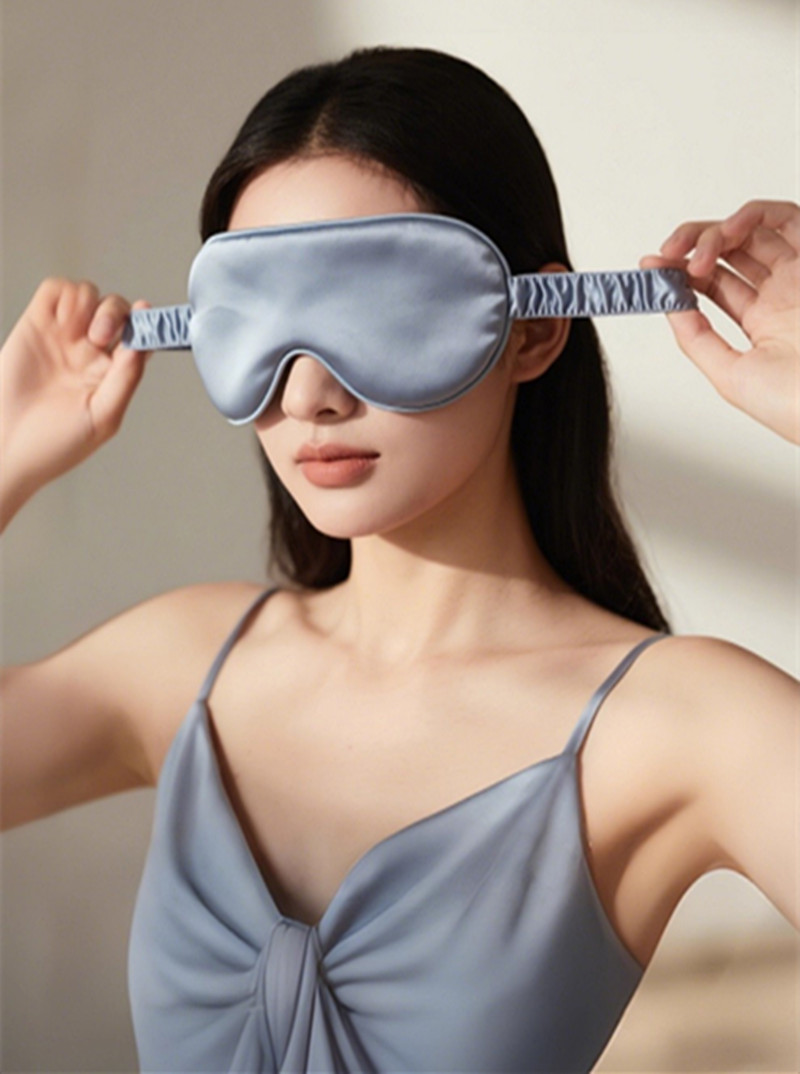 Jedwabna maska na oczy do span – Eye Mask Sleep Travel recenzja i cena