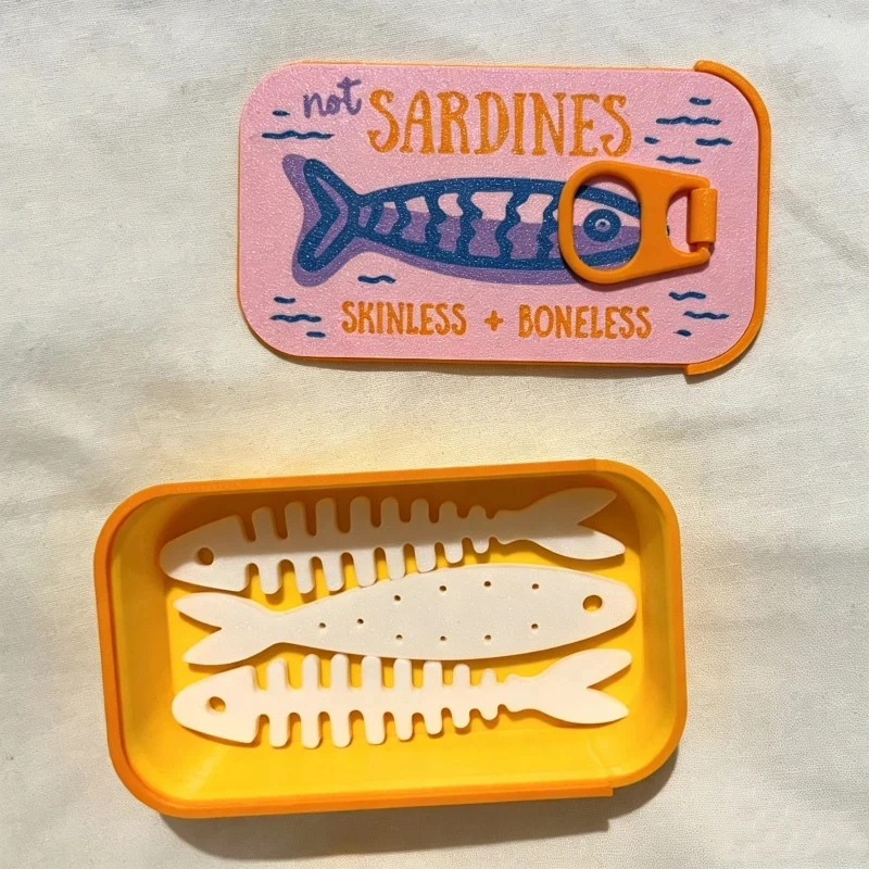 Mini pudełko z nadrukiem sardy – Accessories Travel Jewelry Box recenzja i cena