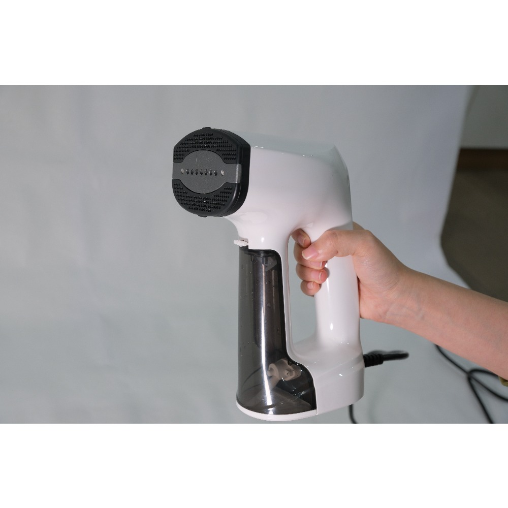 Parownica do ubrań z ekologicz – Portable Steamer Clothes recenzja i cena